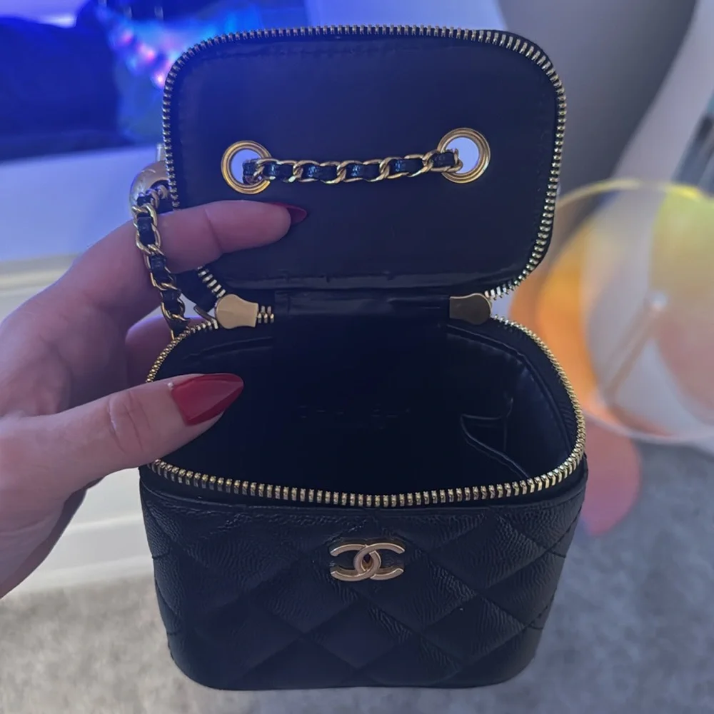 Vanity purse - Picture 3 of 3